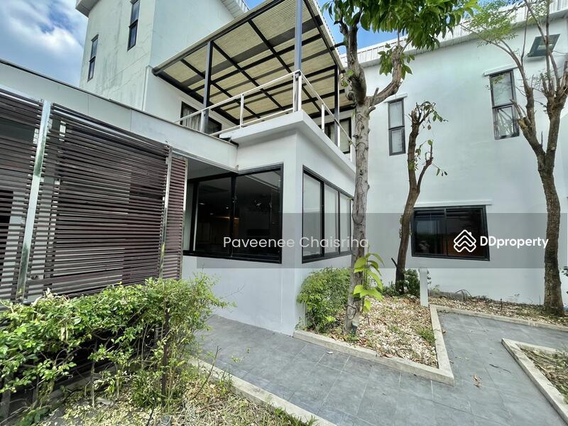 ขาย - House in Ekkamai 22, กรุงเทพ