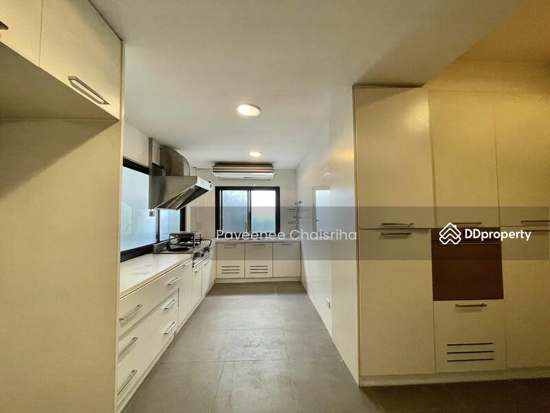 For Sale - House in Ekkamai 22, Bangkok