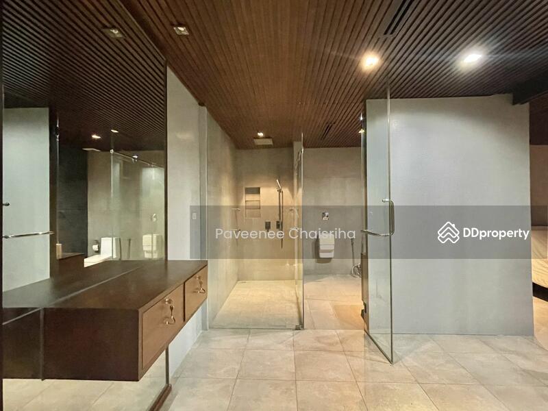 ขาย - House in Ekkamai 22, กรุงเทพ