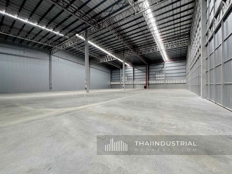 โกดังให้เช่า โรงงานให้เช่า 2318 ตรม บึง, ศรีราชา, ชลบุรี/ 泰国仓库/工厂,出租/出售 (หมายเลขประกาศ: AT1805R), ชลบุรี, บึง, ศรีราชา, ชลบุรี, 2,318 ตร.ม., โกดัง-โรงงาน ให้เช่า, โดย AT SOKO PROPERTY CO., LTD, 11637156 - DDproperty.com