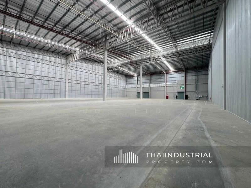 โกดังให้เช่า โรงงานให้เช่า 2318 ตรม บึง, ศรีราชา, ชลบุรี/ 泰国仓库/工厂,出租/出售 (หมายเลขประกาศ: AT1805R), ชลบุรี, บึง, ศรีราชา, ชลบุรี, 2,318 ตร.ม., โกดัง-โรงงาน ให้เช่า, โดย AT SOKO PROPERTY CO., LTD, 11637156 - DDproperty.com