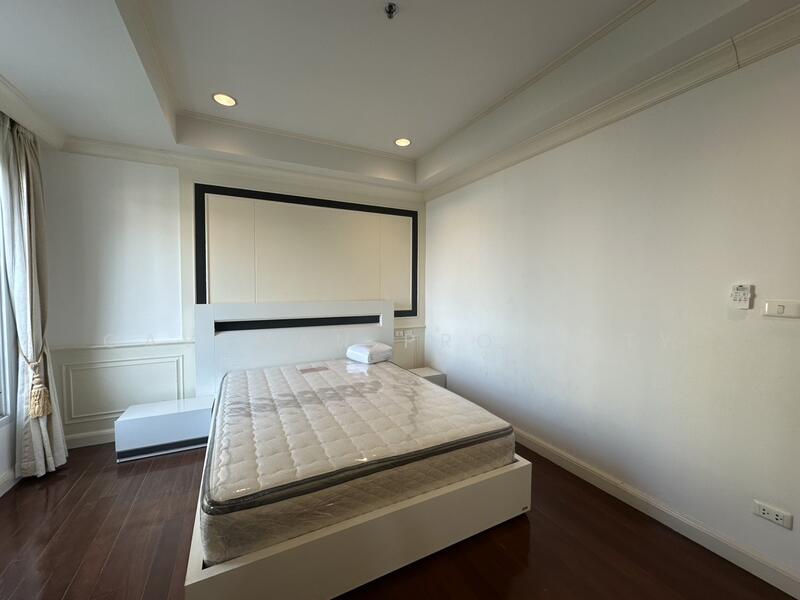 La Vie En Rose Place : ลา วี ออง โรส เพลส, กรุงเทพ, ซอยสุขุมวิท 36, คลองตัน, คลองเตย, กรุงเทพ, 132 ตร.ม., คอนโด ให้เช่า, โดย Caveman Property, 11638042 - DDproperty.com