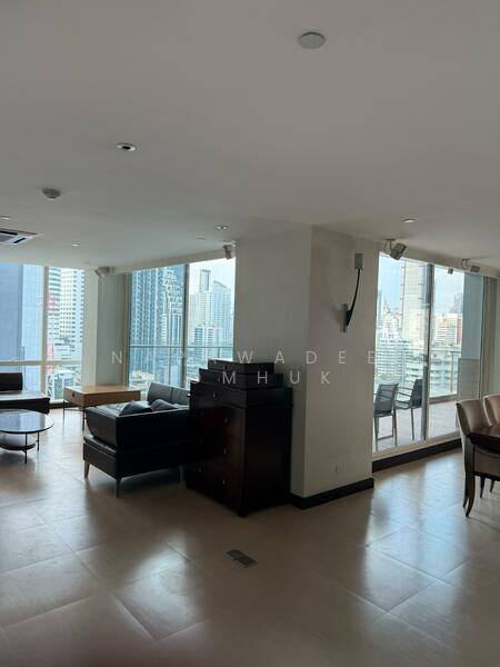 Le Raffine Jambunuda Sukhumvit 31 : เลอรัฟฟิเน่ ชมพูนุช สุขุมวิท 31, กรุงเทพ, ถนนสุขุมวิท 31, คลองเตยเหนือ, วัฒนา, กรุงเทพ, 385 ตร.ม., คอนโด ให้เช่า, โดย Napawadee Homhuk, 11639907 - DDproperty.com