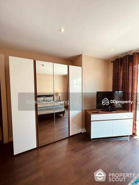 For Sale - Jomtien Beach Penthouses, Chon Buri