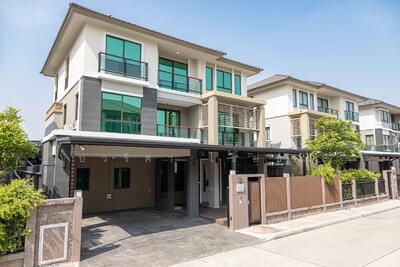 ขาย - ขายบ้านเดี่ยวม.บ้านภัสสร สรงประภา ดอนเมือง พร้อมอยู่ 3 ชั้น เนื้อที่ 58.1 ตร.ว. 5 ห้องนอน 7 ห้องน้ำ, กรุงเทพ