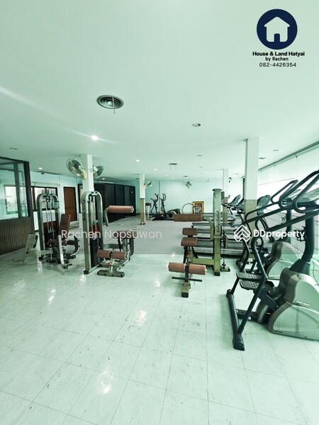 For Rent - Commercial building, 4 units, Area 8, good location, size 540 sq m., Songkhla