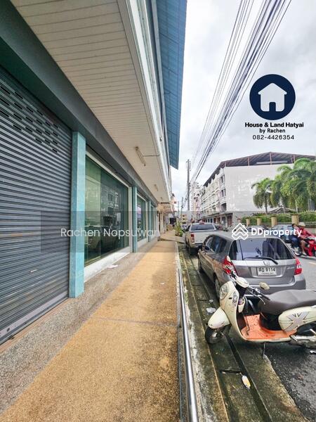 For Rent - Commercial building, 4 units, Area 8, good location, size 540 sq m., Songkhla