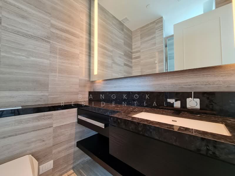 Four Seasons Private Residences : โฟร์ ซีซั่นส์ ไพรเวท เรสสิเด้นซ์, กรุงเทพ, 300 ถนนเจริญกรุง, ยานนาวา, สาทร, กรุงเทพ, 212 ตร.ม., คอนโด ให้เช่า, โดย Bangkok Residential, 11641751 - DDproperty.com