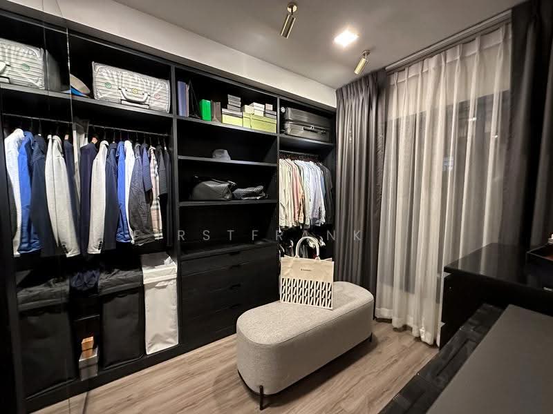 The Base Sukhumvit 50, Bangkok, Soi Roem Charoen 1, Sukhumvit 50 Road, Phra Kanong, Khlong Toei, Bangkok, 2 Bedrooms, 49 sqm, Condo For Rent, by FIRSTFRANK REALTY COMPANY LIMITED, 11642528 - DDproperty.com