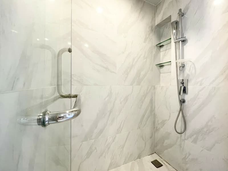 IDEO Mobi Sukhumvit 40 : ไอดีโอ โมบิ สุขุมวิท 40, กรุงเทพ, ซอยสุขุมวิท 40, พระโขนง, คลองเตย, กรุงเทพ, 35 ตร.ม., คอนโด ให้เช่า, โดย Jarunat K, 11642660 - DDproperty.com