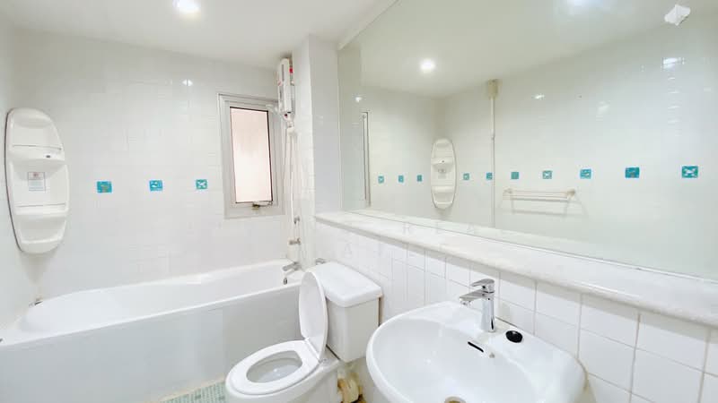 Lake View Geneva Condominium : เลควิวคอนโดมิเนียม อาคารเจนีวา, นนทบุรี, แจ้งวัฒนะ, บ้านใหม่, ปากเกร็ด, นนทบุรี, 79 ตร.ม., คอนโด ขาย, โดย Living Real Estates, 11644398 - DDproperty.com