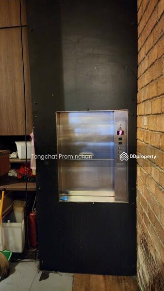 ให้เช่า - อาคารพานิชย์ให้เช่า สีลม : Commercial building for rent Silom, กรุงเทพ