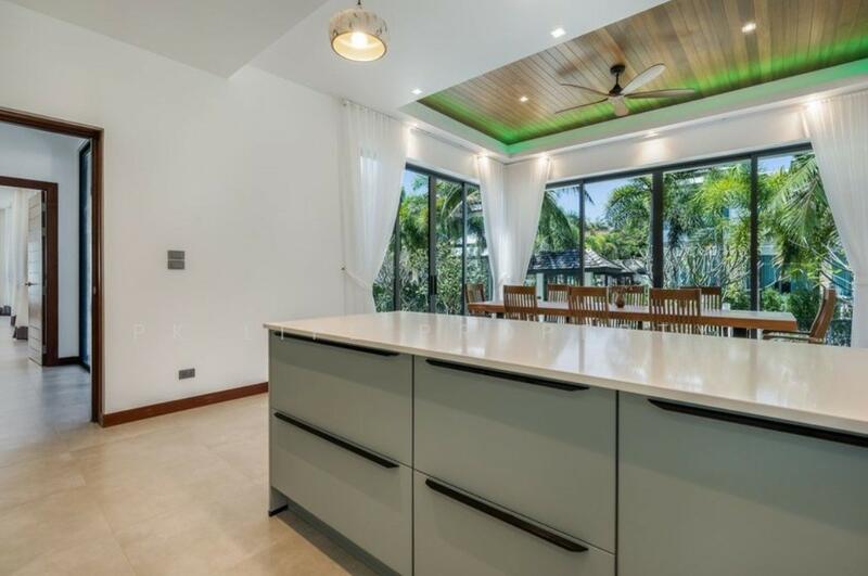 7R0829 Pool villa for rent 4 bedroom 5 bathroom 230,000/month at rawai have fully furnished, Phuket, Rawai, Muang Phuket, Phuket, 4 Bedrooms, 350 sqm, Villa For Rent, by PK LIFE Property, 11645063 - DDproperty.com