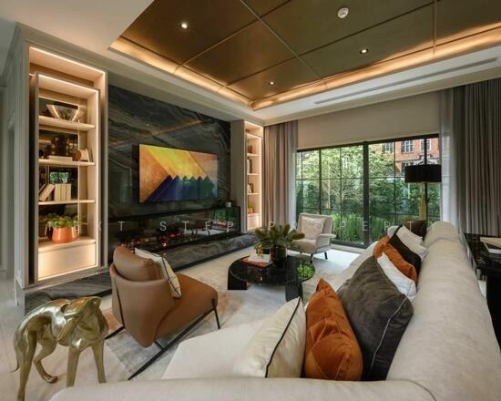 Grand Bangkok Boulevard Na-Utthayan, กรุงเทพ