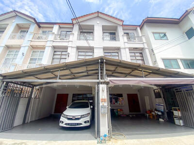 ขาย - สุขุมวิท 52, กรุงเทพ