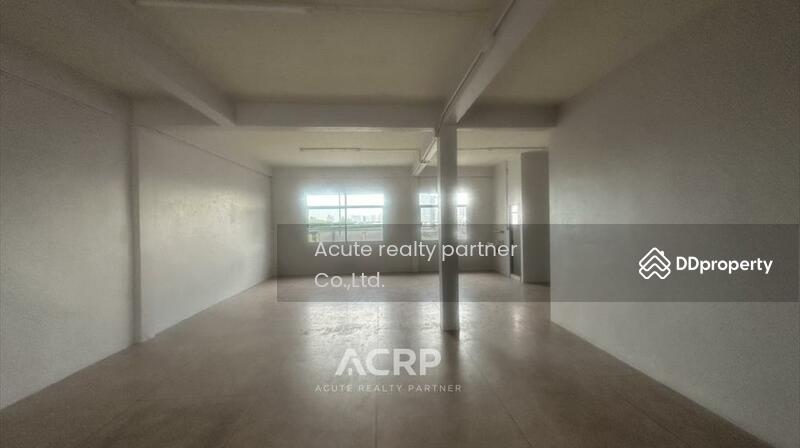 For Rent - Commercial building for rent, Soi Charansanitwong 28/2, about 150 meters near MRT Yaek Fai Chai, Bangkok