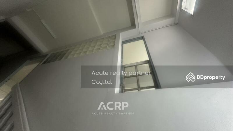 For Rent - Commercial building for rent, Soi Charansanitwong 28/2, about 150 meters near MRT Yaek Fai Chai, Bangkok