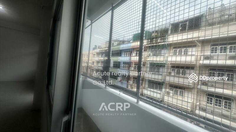 For Rent - Commercial building for rent, Soi Charansanitwong 28/2, about 150 meters near MRT Yaek Fai Chai, Bangkok