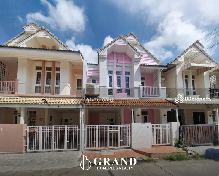 For Sale - Warangkun Khlong 3 Village, Pathum Thani