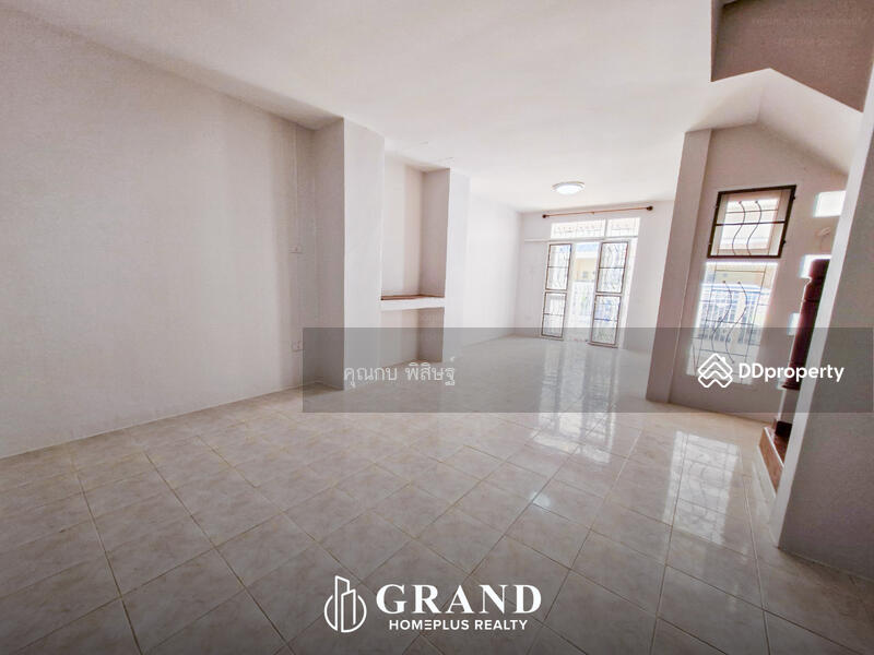 For Sale - Warangkun Khlong 3 Village, Pathum Thani