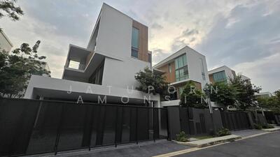 ขาย - VIVE Rama 9 : วีเว่ พระราม 9, กรุงเทพ