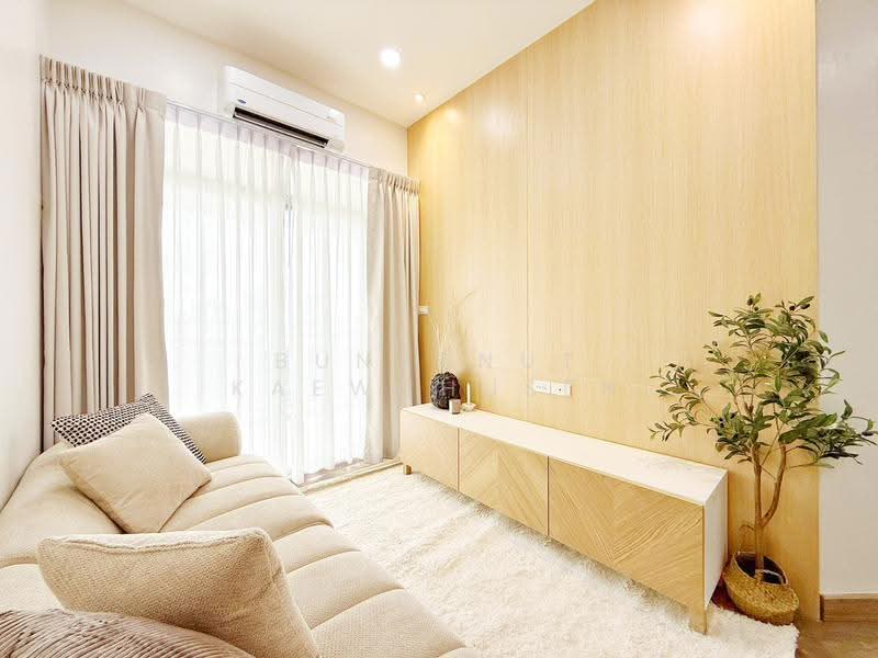 Fak Khao Pode (Corn Condominium), Bangkok, 4 Soi Ramkhamhaeng 40, Hua Mak, Bang Kapi, Bangkok, 2 Bedrooms, 53 sqm, Condo For Sale, by Bunyanut Kaewchusen, 11647098 - DDproperty.com