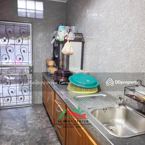 For Sale - Preecha Suwinwong, Bangkok