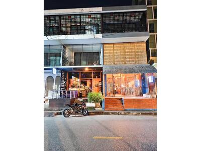 ขาย - ตึก 3 ชั้น ติดโรงแรม clover หาดใหญ่, สงขลา