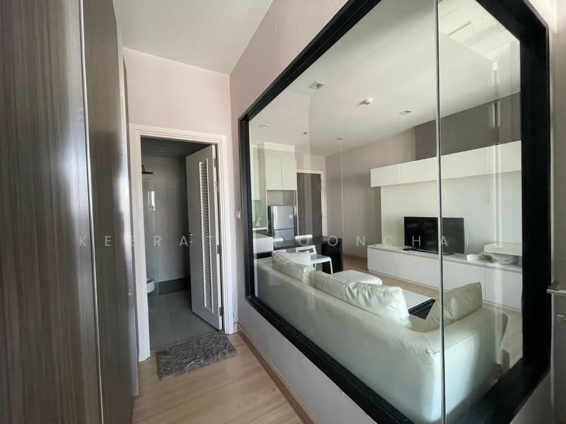 Urbano Absolute Sathon-Taksin, Bangkok, 345 Charoen Nakhon 14/2 Alley, Khlong Ton Sai, Khlong San, Bangkok, 1 Bedroom, 38 sqm, Condo For Rent, by Keerati Poonchai, 11649118 - DDproperty.com