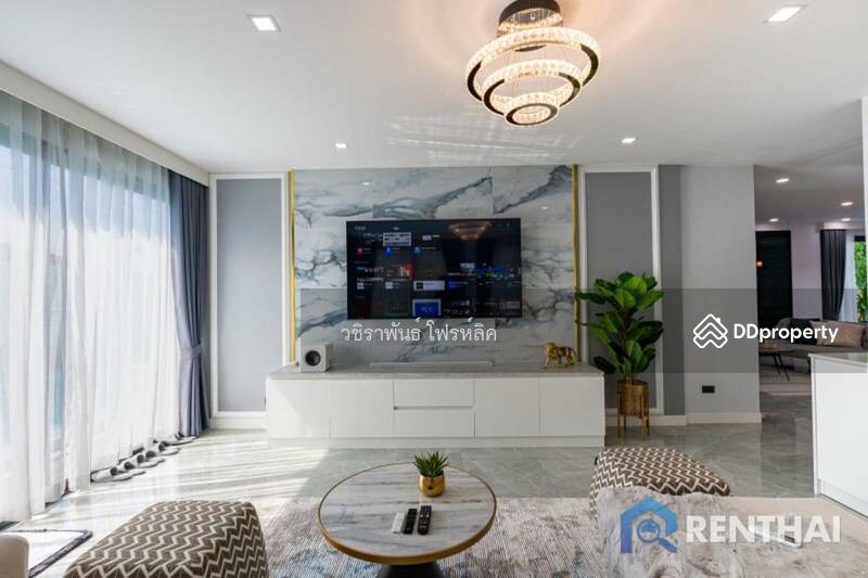For Sale - Modern Pool Villa 5 Bedrooms 5Bathrooms near Jomtien beach, Chon Buri