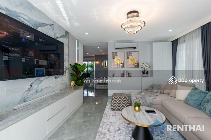 For Sale - Modern Pool Villa 5 Bedrooms 5Bathrooms near Jomtien beach, Chon Buri