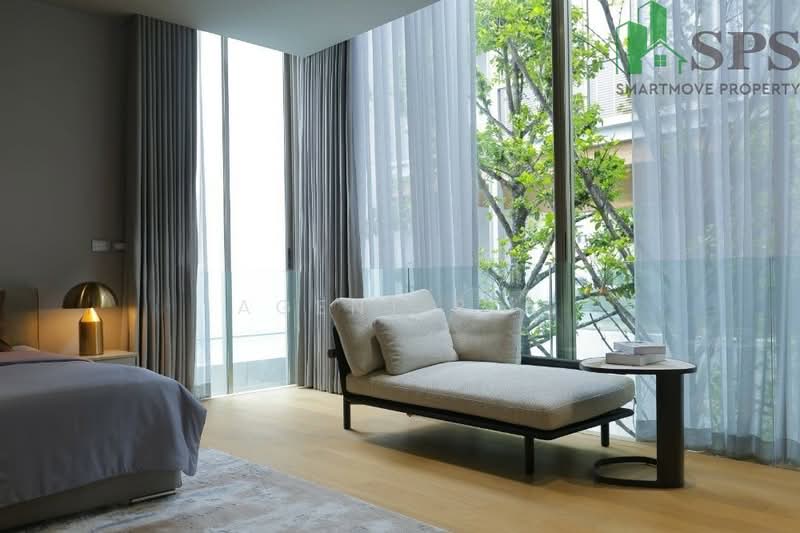 For sale: Unique Luxury 3-storey single house with swimming pool, Soi Praditmanutham 10 (SPSP589), Bangkok, Khlong Chaokhun Sing, Wang Thonglang, Bangkok, 5 Bedrooms, 1,670 sqm, Single Detached House For Sale, by Agent Pla, 11649677 - DDproperty.com