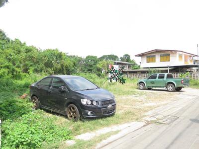 ขาย - ขายที่ดินเปล่า ซอยเพชรเกษม79 แยก 1 เขตหนองแขม กรุงเทพฯ ห่างจากปากซอยเพชรเกษม79 400เมตร, กรุงเทพ