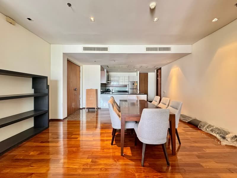 The Lakes, Bangkok, 123 Ratchadaphisek Road, Khlong Toei, Khlong Toei, Bangkok, 3 Bedrooms, 210 sqm, Condo For Rent, by Bangkok Residential, 11650346 - DDproperty.com