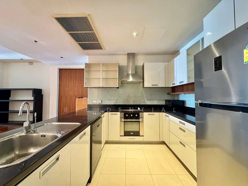 The Lakes, Bangkok, 123 Ratchadaphisek Road, Khlong Toei, Khlong Toei, Bangkok, 3 Bedrooms, 210 sqm, Condo For Rent, by Bangkok Residential, 11650346 - DDproperty.com