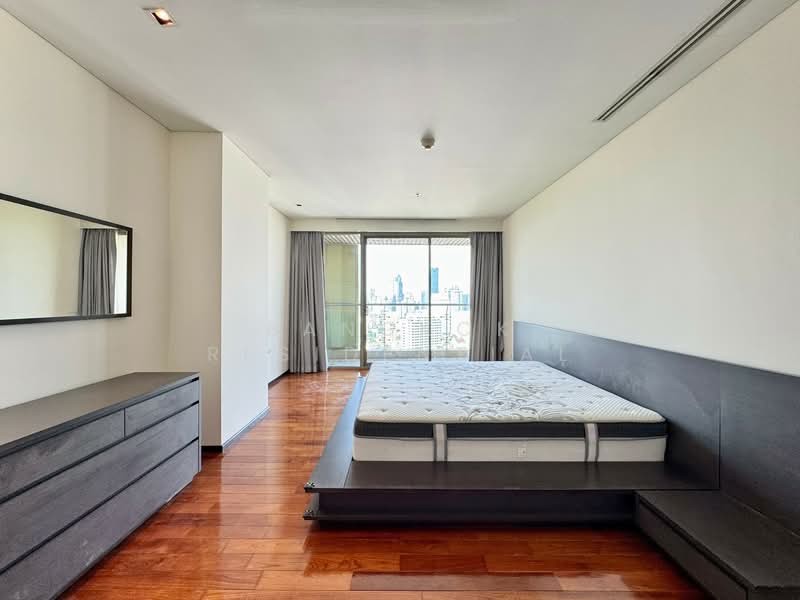 The Lakes, Bangkok, 123 Ratchadaphisek Road, Khlong Toei, Khlong Toei, Bangkok, 3 Bedrooms, 210 sqm, Condo For Rent, by Bangkok Residential, 11650346 - DDproperty.com