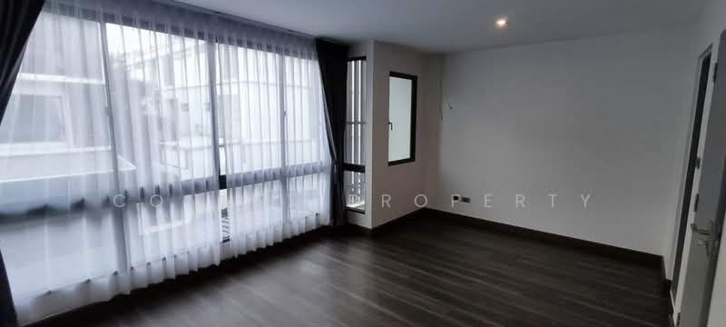 Landmark Ekamai-Ramindra : แลนด์มาร์ค เอกมัย-รามอินทรา, กรุงเทพ, ถนนสุคนธสวัสดิ์, ลาดพร้าว, ลาดพร้าว, กรุงเทพ, 190 ตร.ม., ทาวน์เฮ้าส์ ขาย, โดย Connex Property, 11650737 - DDproperty.com