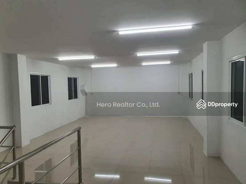For Rent - Pathum Thani Warehouse Thanyaburi BRE23141, Pathum Thani