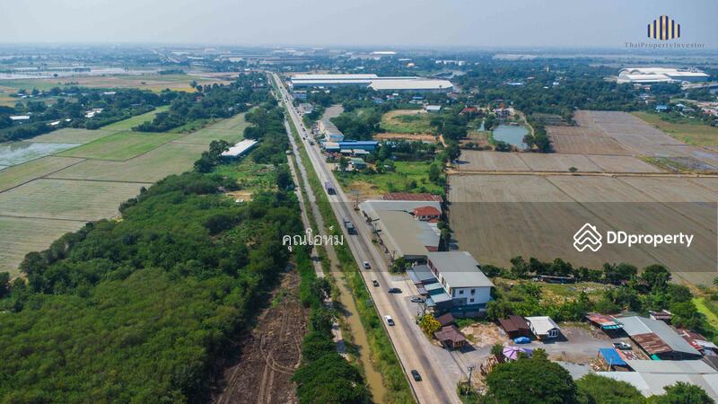 ขาย - อาคารพาณิชย์ 3 ชั้น รีโนเวทใหม่ พร้อมเข้าอยู่ ขนาด 22 ตร.วา ทำเลทอง ติดถนน เหมาะมากสำหรับค้าขาย, พระนครศรีอยุธยา