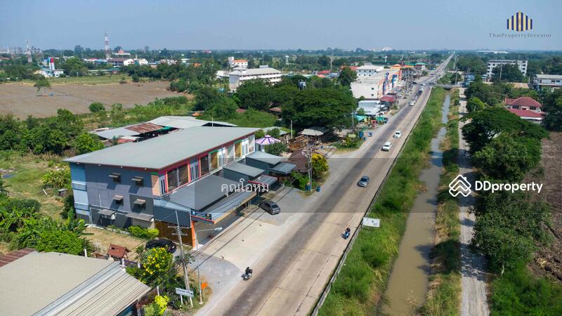 ขาย - อาคารพาณิชย์ 3 ชั้น รีโนเวทใหม่ พร้อมเข้าอยู่ ขนาด 22 ตร.วา ทำเลทอง ติดถนน เหมาะมากสำหรับค้าขาย, พระนครศรีอยุธยา