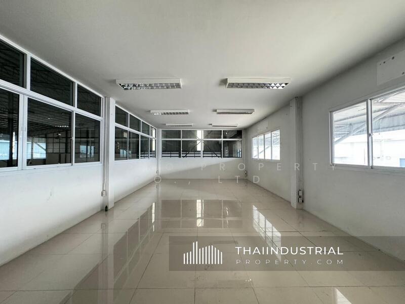 ให้เช่า - โกดังให้เช่า โรงงานให้เช่า 1700 ตรม สุรศักดิ์, ศรีราชา, ชลบุรี (หมายเลขประกาศ: AT1831R), ชลบุรี