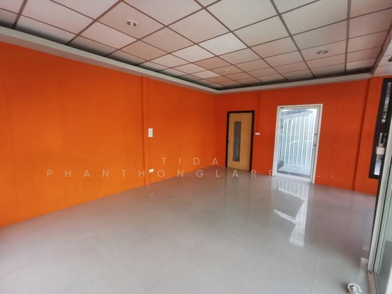 For Rent - Warehouse and Office @ Ramintra Road, Bangkok