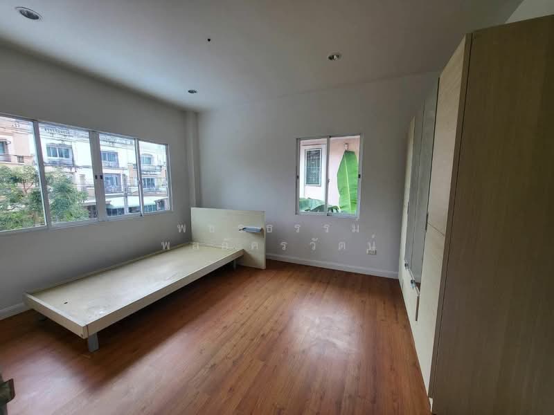 Prinyada Wongwaen Sathorn, Bangkok, Bang Khae, Bangkok, Studio, 250 sqm, Single Detached House For Rent, by Rattapon Sivamok, 11654507 - DDproperty.com
