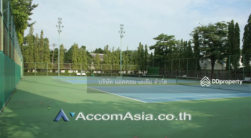 ขาย - 6 Bedrooms House for Sale in Pattanakarn, Bangkok near BTS On Nut at Panya Pattanakarn Village, กรุงเทพ