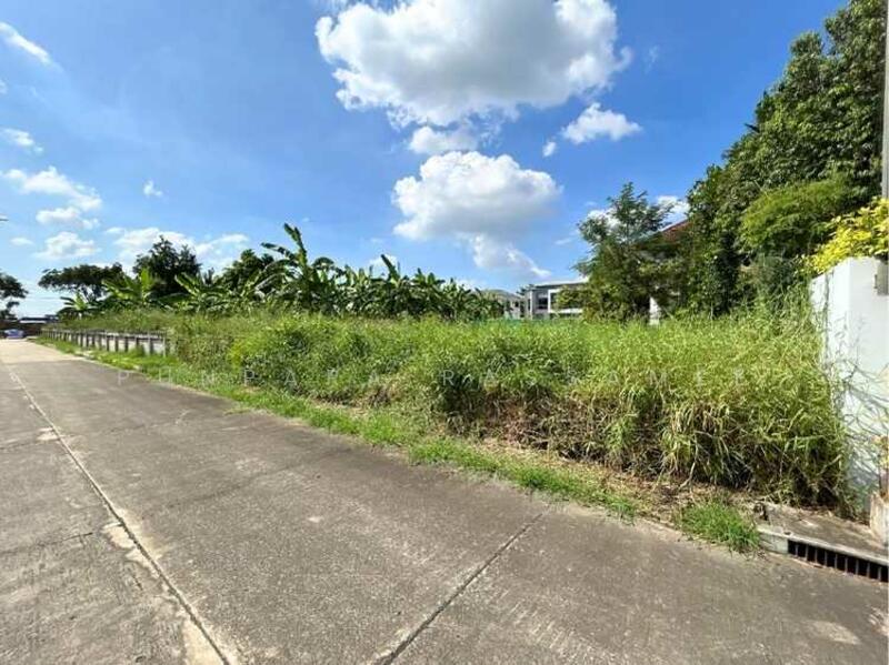 For Sale - Chuan Chuen Golf Avenue Krungthep-Pathumthani, Pathum Thani