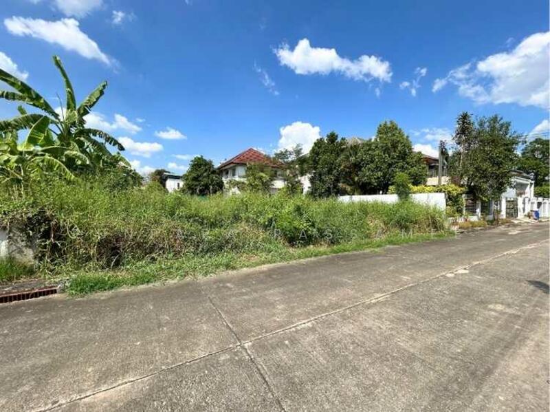 For Sale - Chuan Chuen Golf Avenue Krungthep-Pathumthani, Pathum Thani