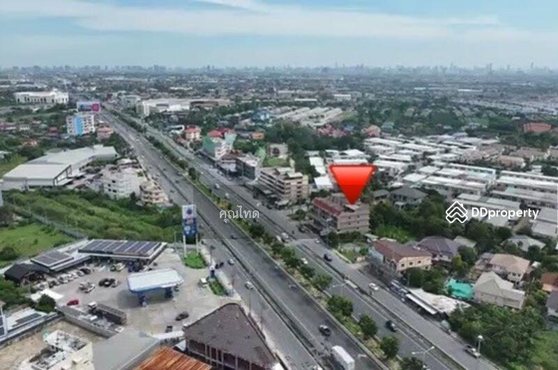 For Rent - พร้อมเจรจาราคา !! ให้เช่าตึกแถว 2 คูหาติดถนนใหญ่ นครอินทร์ 4 ชั้น (แบ่งชั้นเช่าได้) เดินทางสะดวก, Nonthaburi