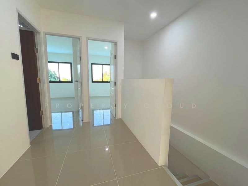 Wanarom Village, Bangkok, Thab Yao, Lat Krabang, Bangkok, 3 Bedrooms, 150 sqm, Townhouse For Sale, by Nichapa Nuntapun, 11658521 - DDproperty.com
