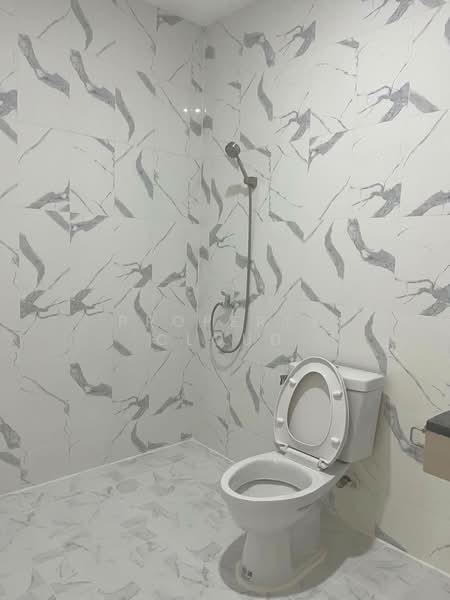 Wanarom Village, Bangkok, Thab Yao, Lat Krabang, Bangkok, 3 Bedrooms, 150 sqm, Townhouse For Sale, by Nichapa Nuntapun, 11658521 - DDproperty.com