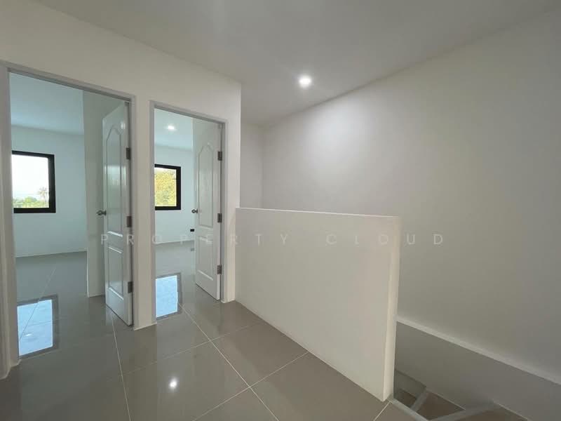 หมู่บ้านวนารมย์ ฉลองกรุง 24, กรุงเทพ, ทับยาว, ลาดกระบัง, กรุงเทพ, 150 ตร.ม., ทาวน์เฮ้าส์ ขาย, โดย Nichapa Nuntapun, 11658521 - DDproperty.com